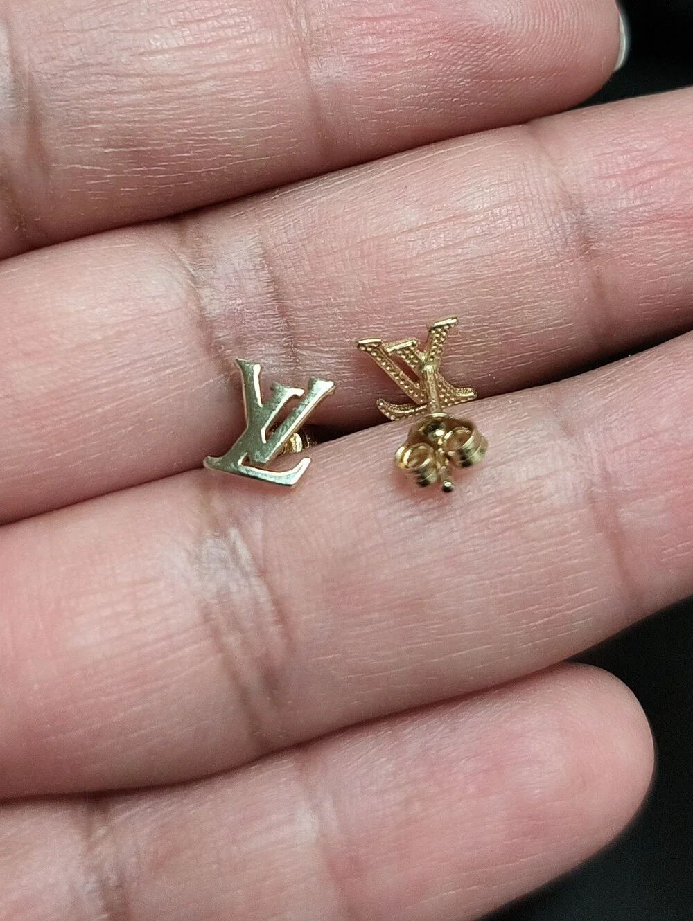 14ky Gold Initial Stud Earrings